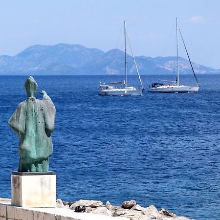 Apartments And Rooms By The Sea Sucuraj, Hvar - 4029 Εξωτερικό φωτογραφία