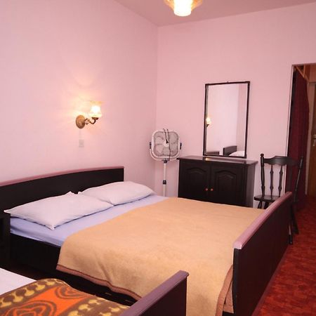 Apartments And Rooms By The Sea Sucuraj, Hvar - 4029 Δωμάτιο φωτογραφία