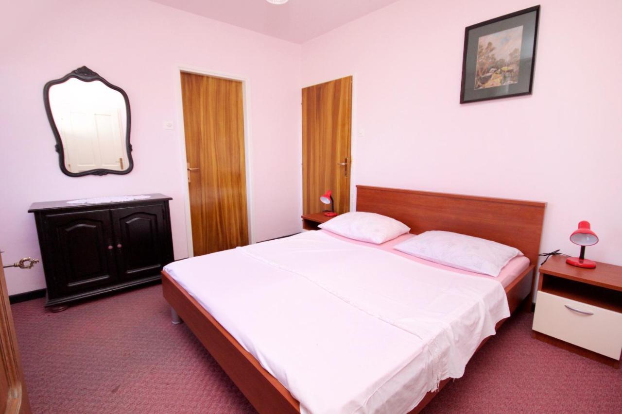 Apartments And Rooms By The Sea Sucuraj, Hvar - 4029 Εξωτερικό φωτογραφία