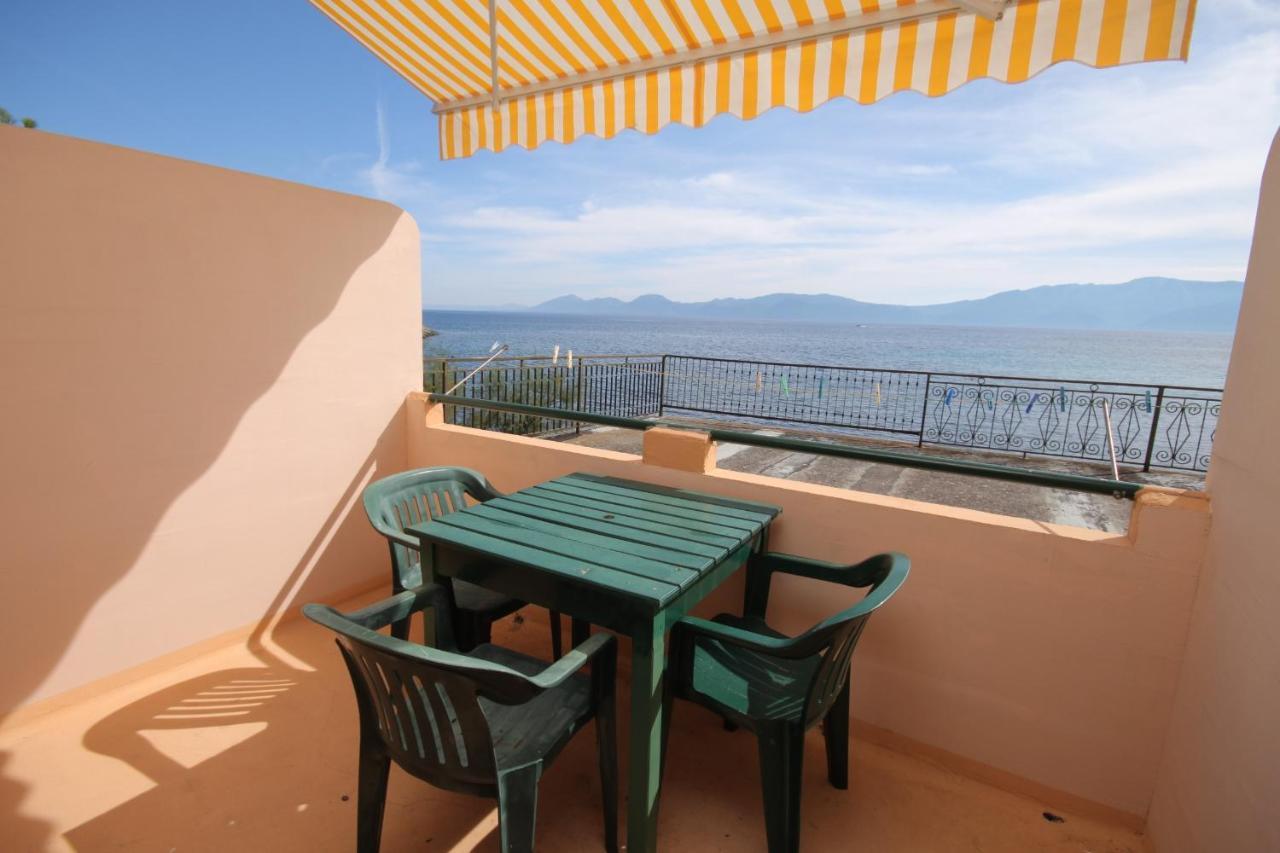 Apartments And Rooms By The Sea Sucuraj, Hvar - 4029 Εξωτερικό φωτογραφία