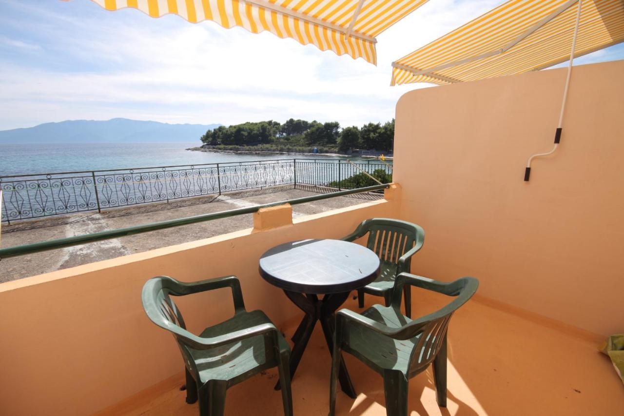 Apartments And Rooms By The Sea Sucuraj, Hvar - 4029 Εξωτερικό φωτογραφία